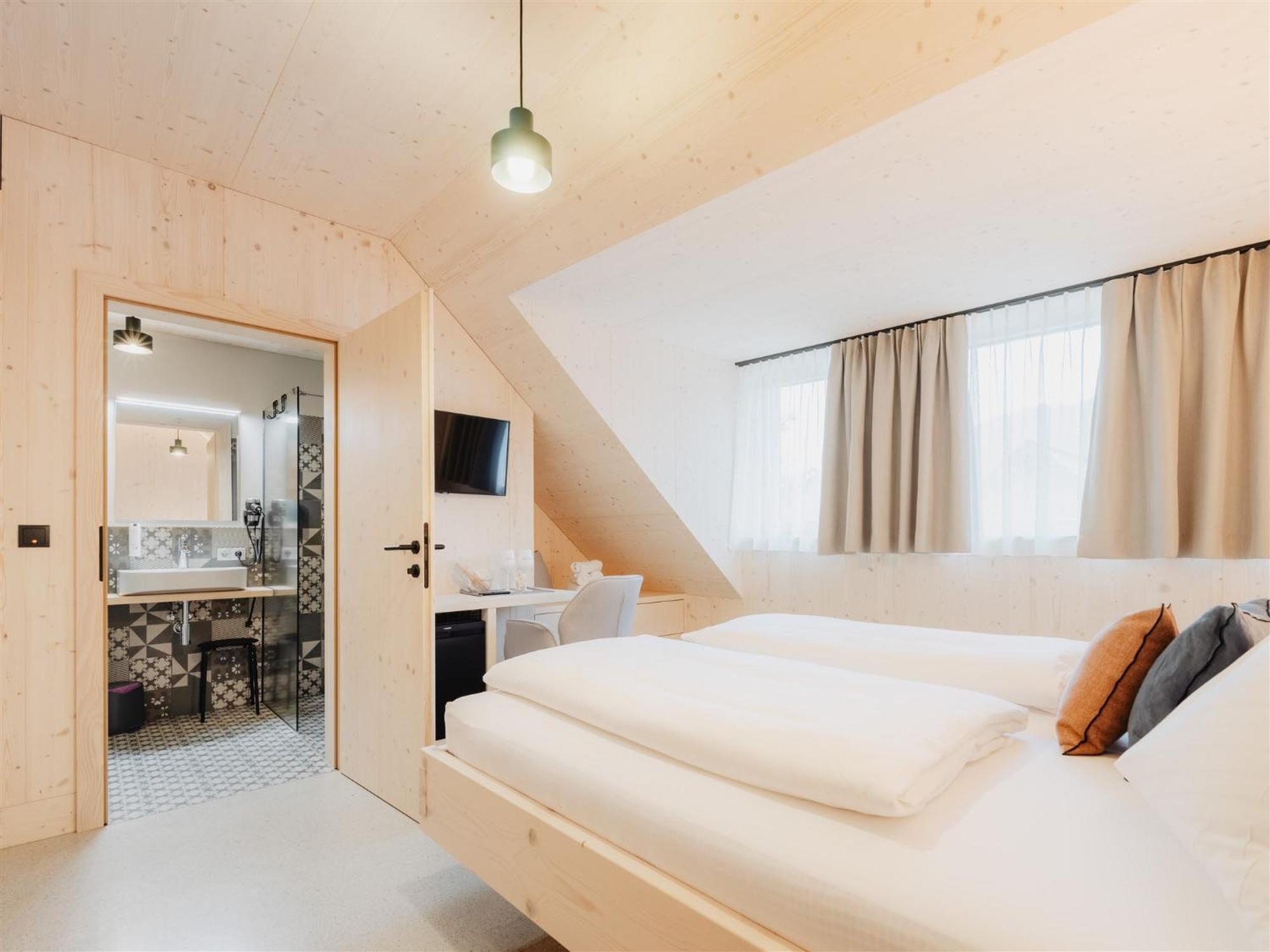 B&B Hotel Zimmerei Mit Fruehstueck 滨湖伦茨 外观 照片