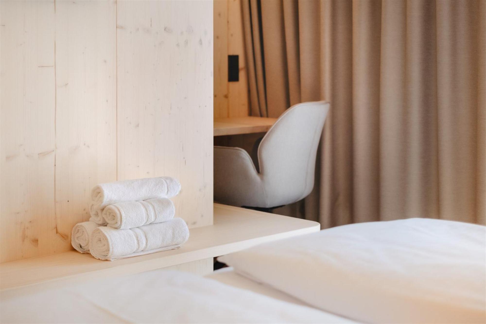 B&B Hotel Zimmerei Mit Fruehstueck 滨湖伦茨 外观 照片